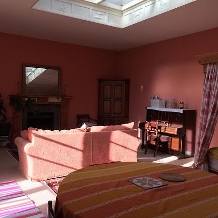 Gilchristland Organic Farm Retreat Bed & Breakfast Closeburn ภายนอก รูปภาพ